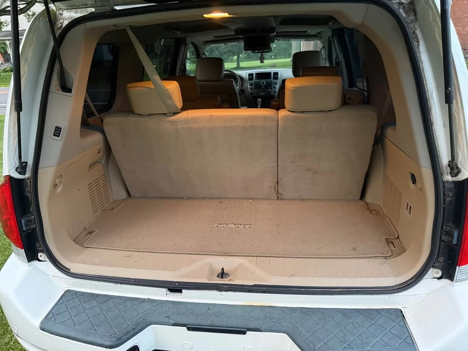 2011 Nissan Armada - Image 7 of 15