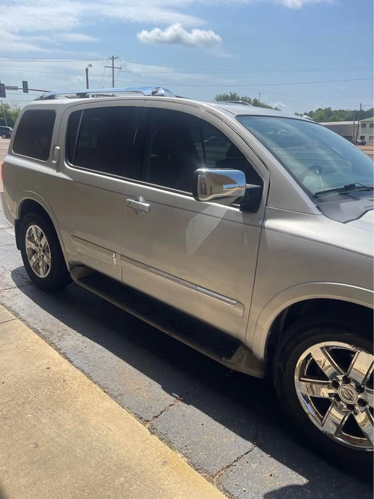 2011 Nissan Armada - Image 2 of 10