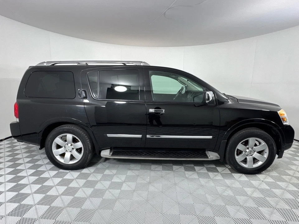 2011 Nissan Armada - Image 4 of 12