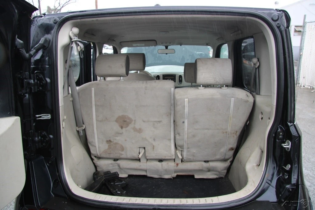 2011 Nissan Cube - Image 19 of 21