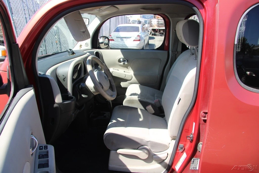 2011 Nissan Cube - Image 14 of 21