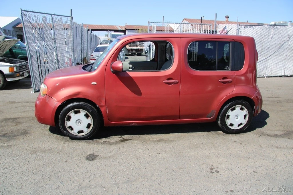 2011 Nissan Cube - Image 3 of 21