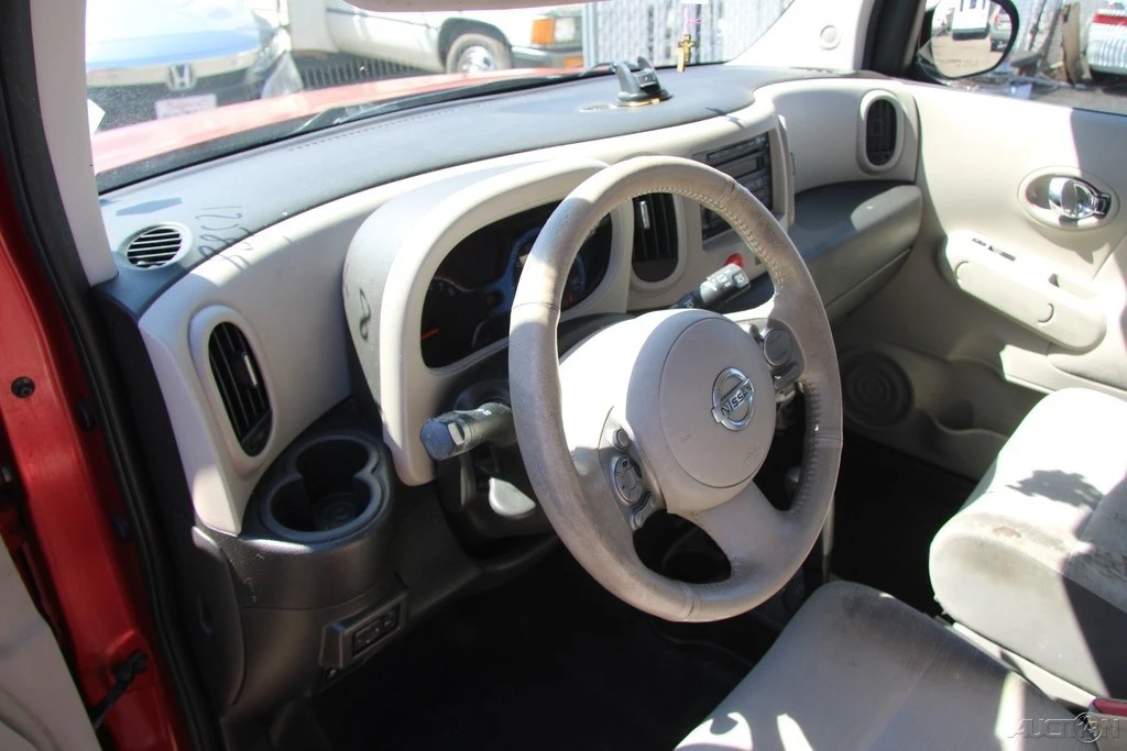 2011 Nissan Cube - Image 15 of 21