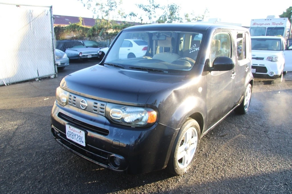 2011 Nissan Cube - Image 2 of 21