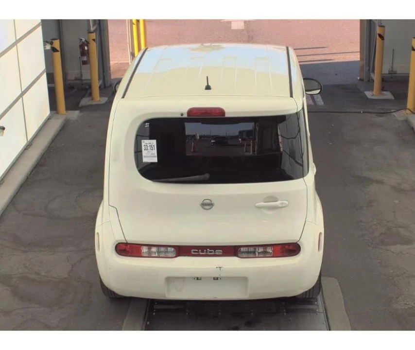 2011 Nissan Cube - Image 5 of 13