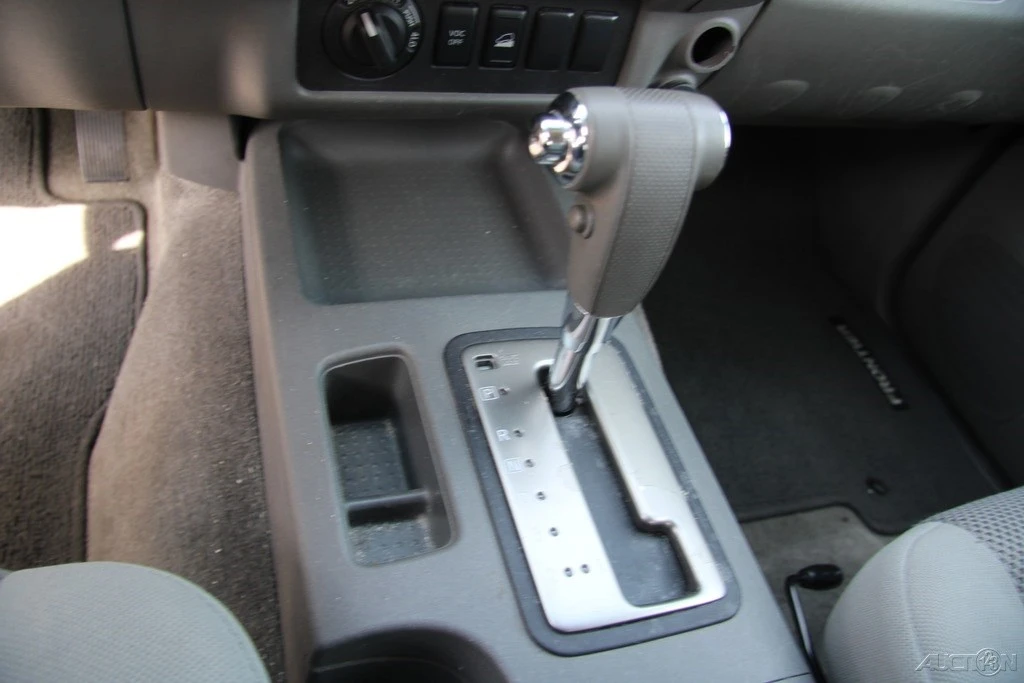 2011 Nissan Frontier 2nd Gen - Image 20 of 21
