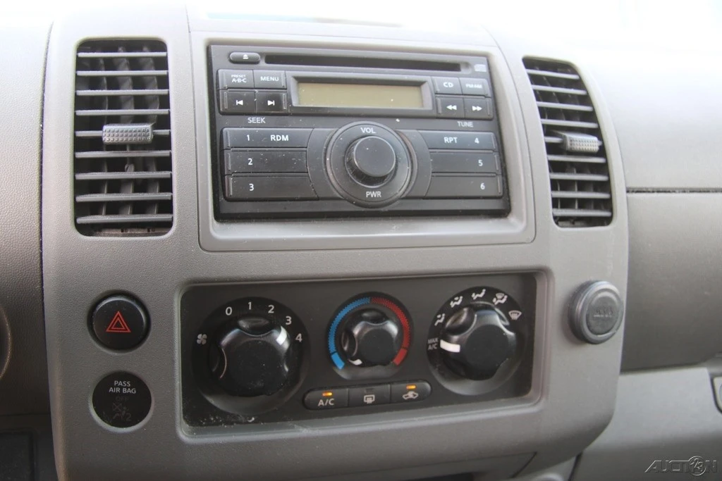 2011 Nissan Frontier 2nd Gen - Image 19 of 21