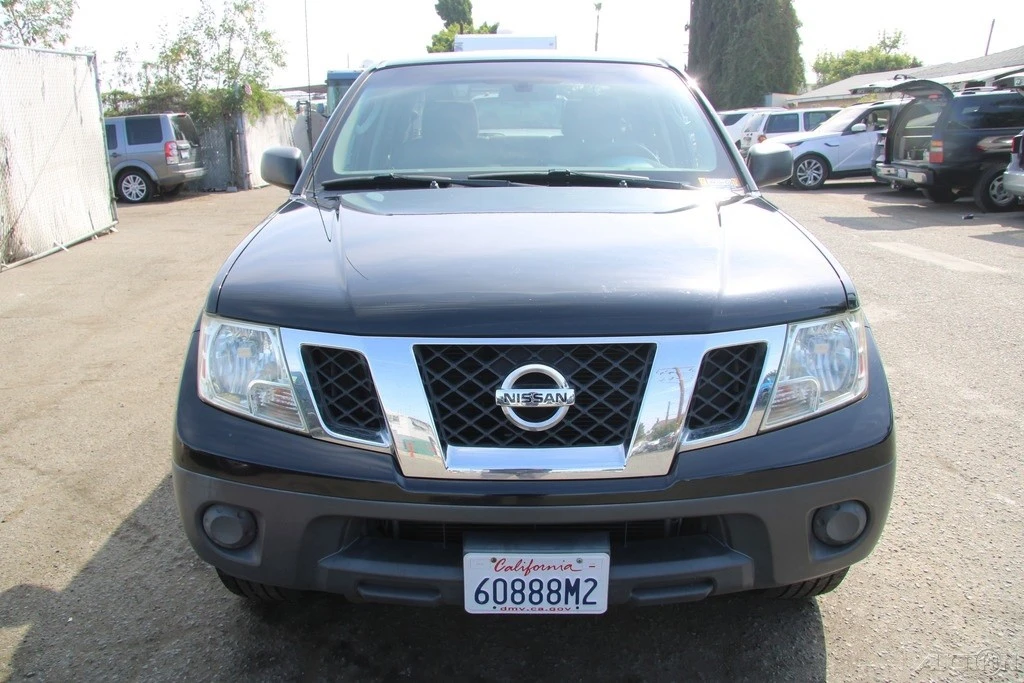 2011 Nissan Frontier 2nd Gen - Image 12 of 21