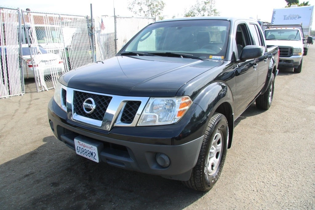 2011 Nissan Frontier 2nd Gen - Image 2 of 21
