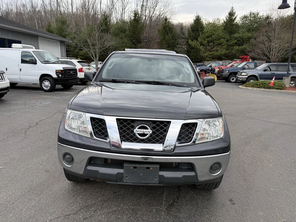 2011 Nissan Frontier 2nd Gen - Image 9 of 20
