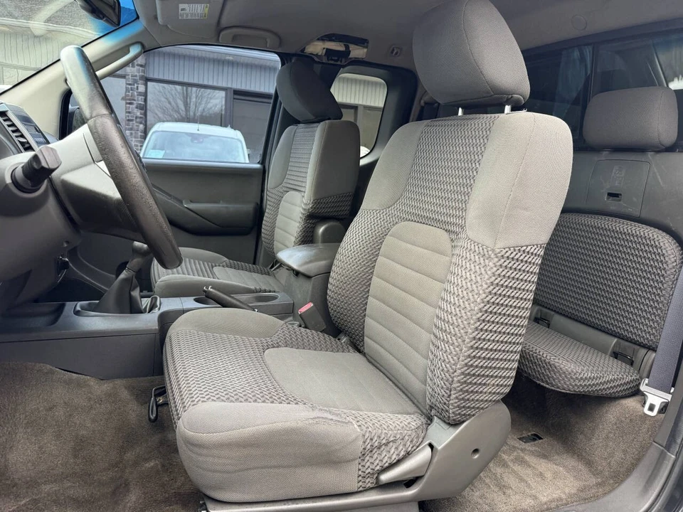 2011 Nissan Frontier 2nd Gen - Image 17 of 20