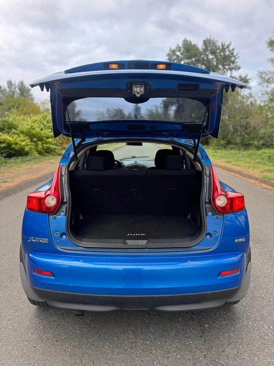 2011 Nissan Juke - Image 8 of 12