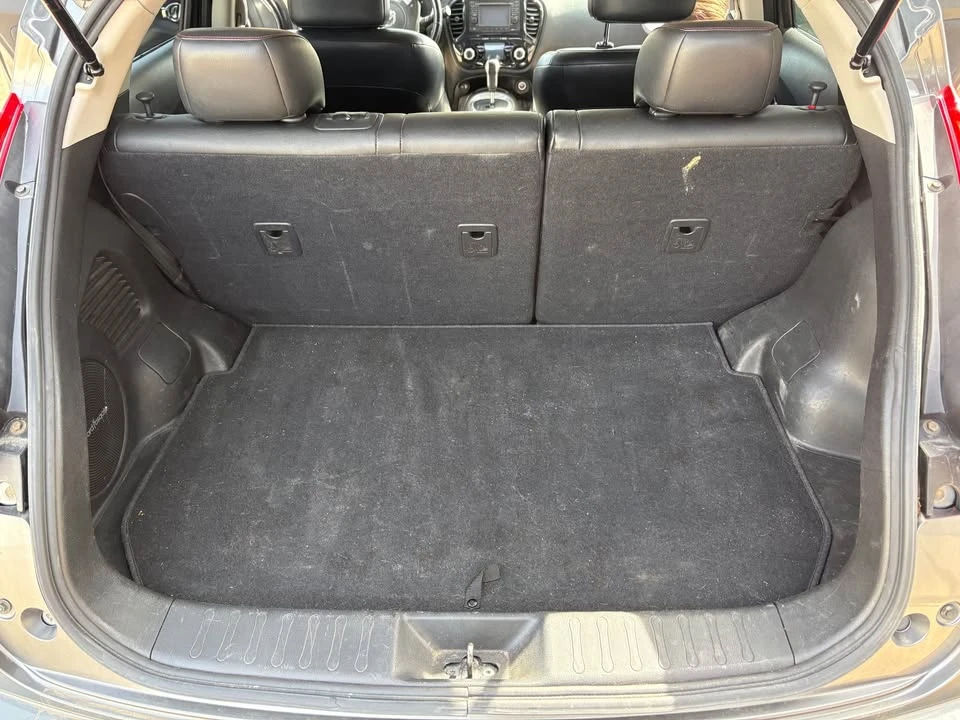 2011 Nissan Juke - Image 8 of 11