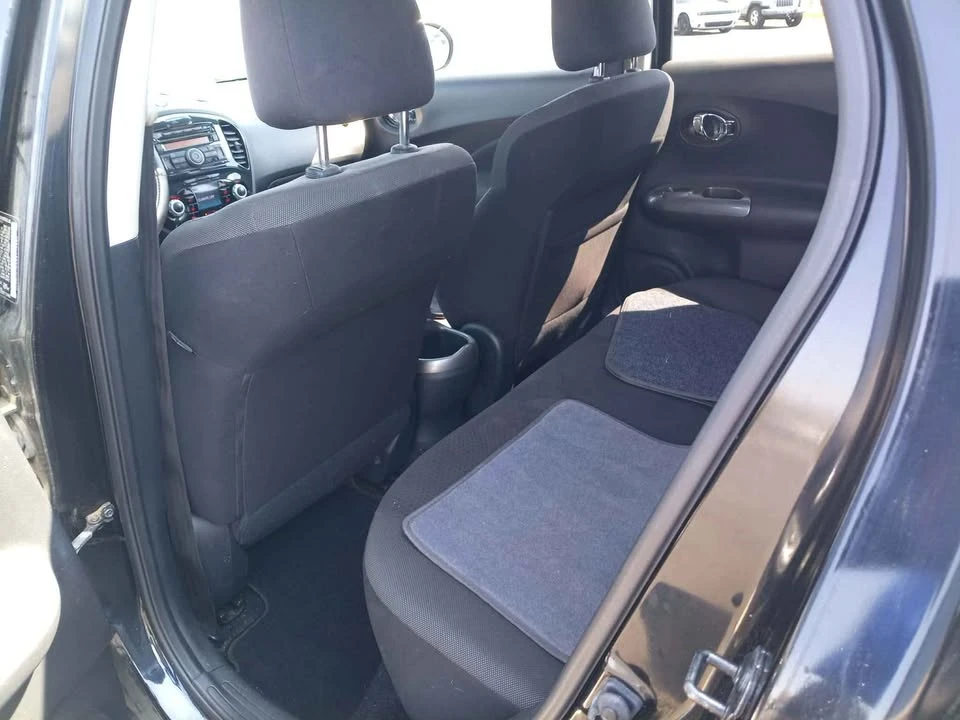 2011 Nissan Juke - Image 6 of 9
