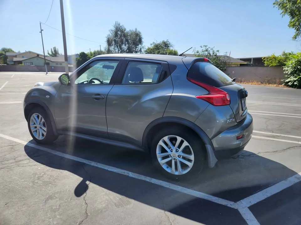 2011 Nissan Juke - Image 4 of 8