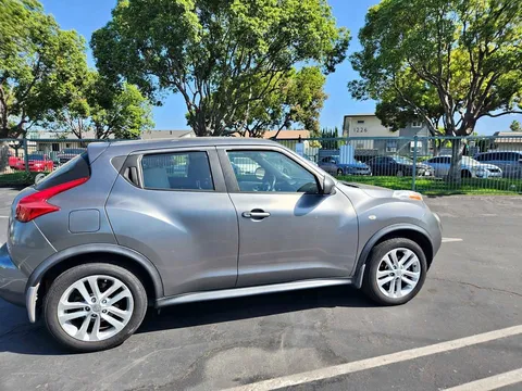 2011 Nissan JUKE NISMO RS Sport Utility 4D