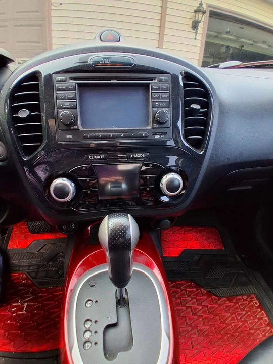 2011 Nissan Juke - Image 14 of 15