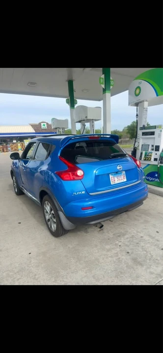 2011 Nissan Juke - Image 2 of 11