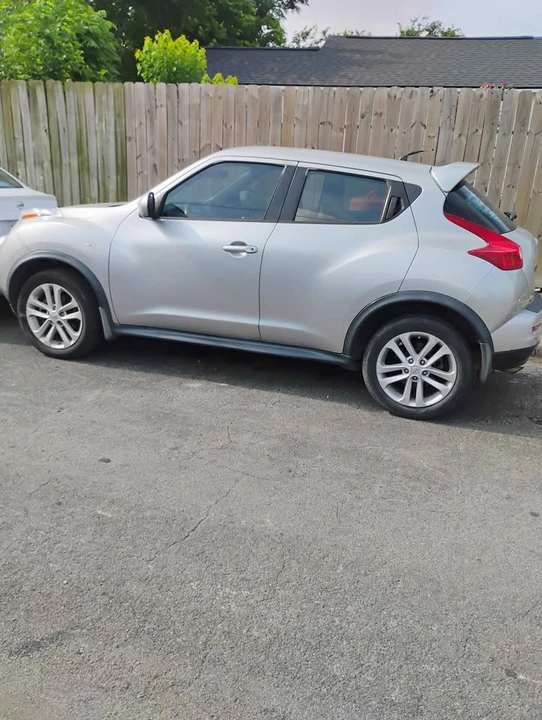 2011 Nissan Juke - Image 2 of 6
