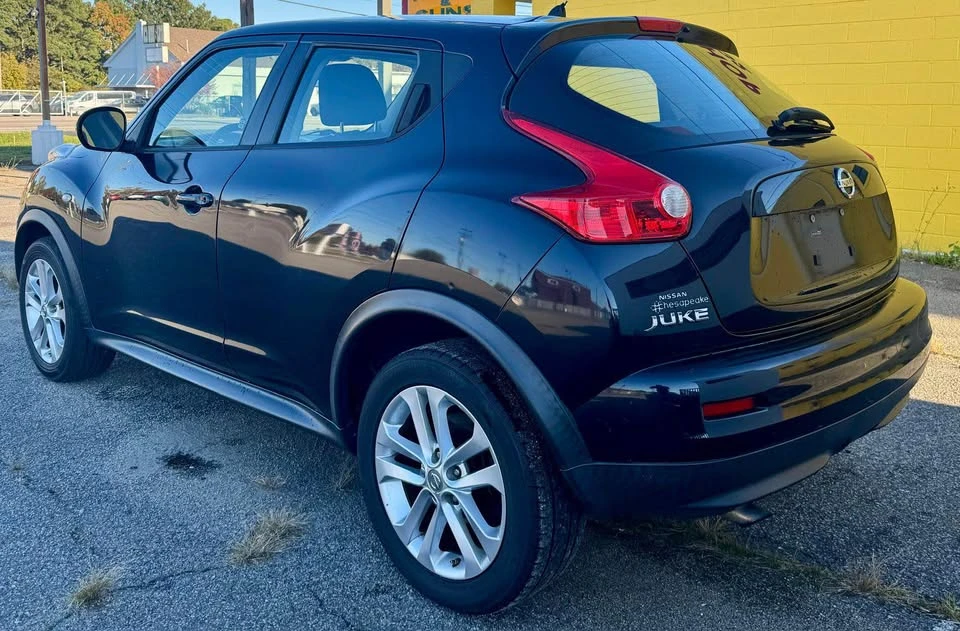 2011 Nissan Juke - Image 4 of 17
