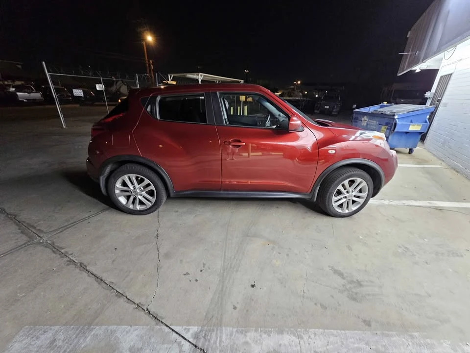 2011 Nissan Juke - Image 2 of 13