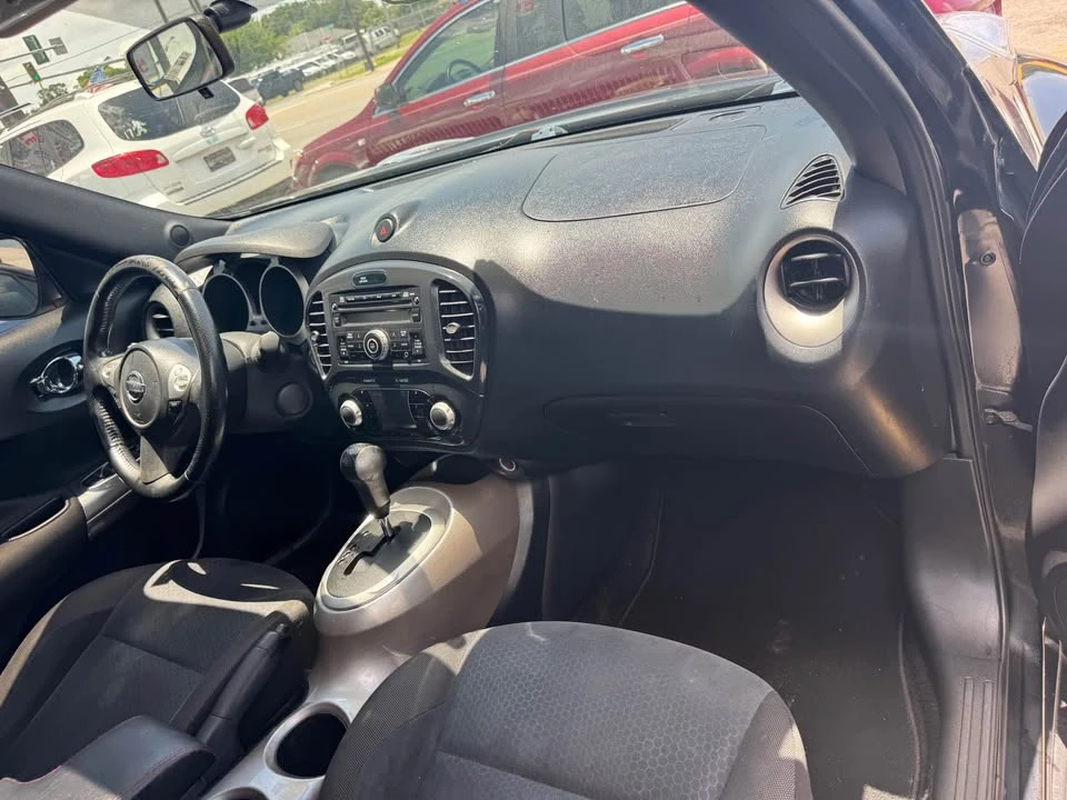 2011 Nissan Juke - Image 18 of 20