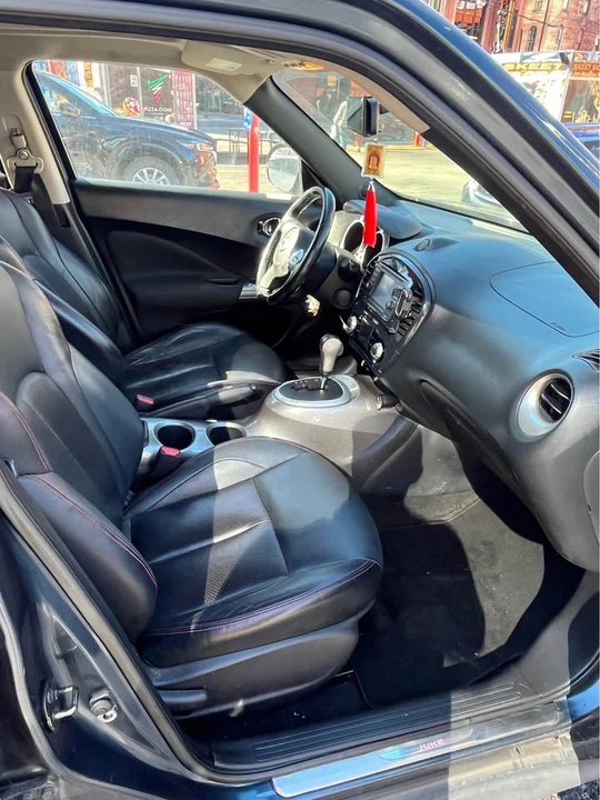 2011 Nissan Juke - Image 10 of 12