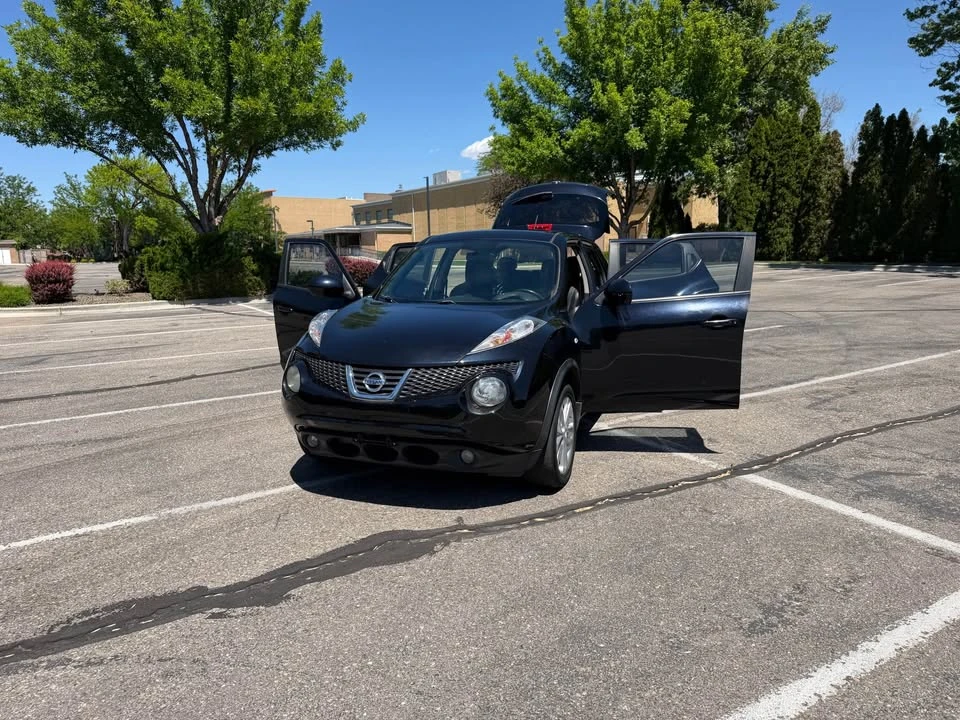 2011 Nissan Juke - Image 7 of 17