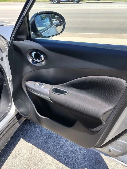 2011 Nissan Juke - Image 16 of 20