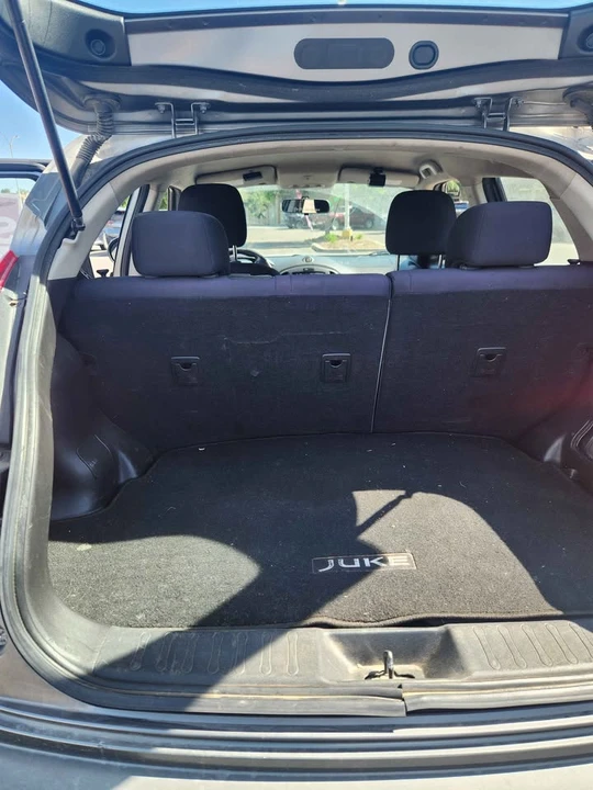 2011 Nissan Juke - Image 6 of 9