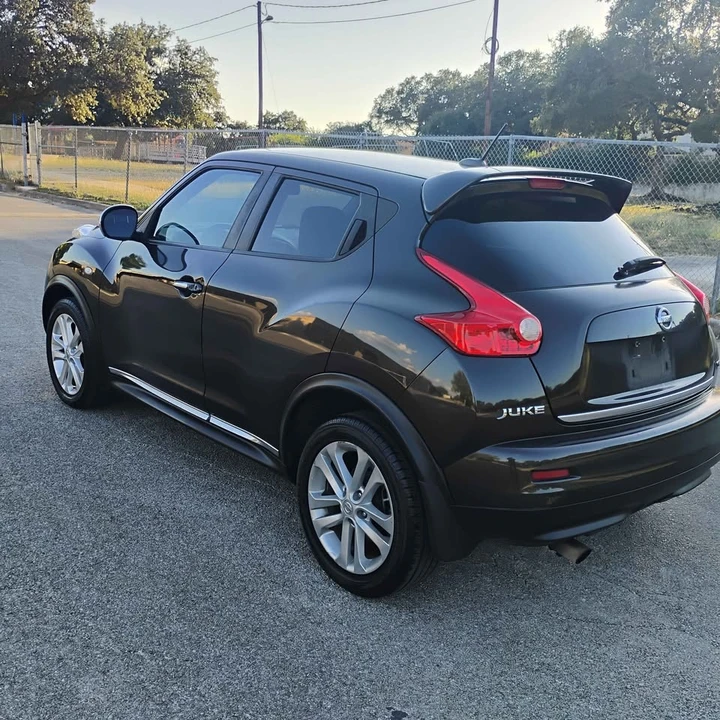 2011 Nissan Juke - Image 4 of 6