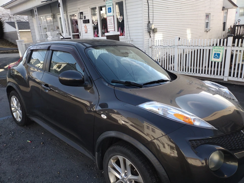 2011 Nissan Juke - Image 3 of 11