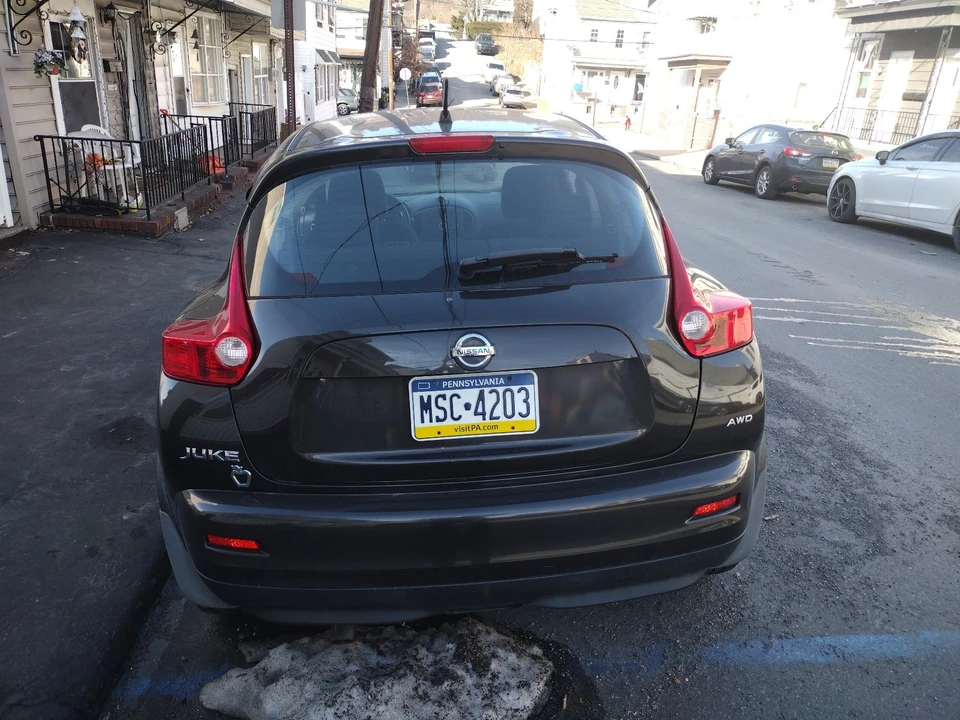 2011 Nissan Juke - Image 5 of 11