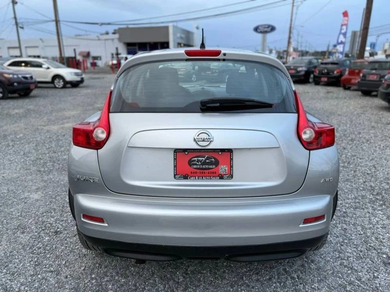 2011 Nissan Juke - Image 7 of 12