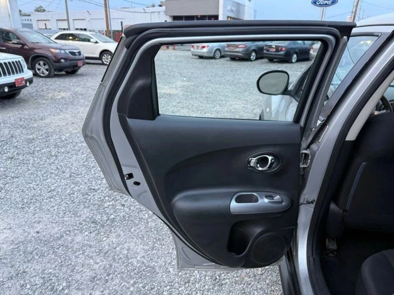 2011 Nissan Juke - Image 11 of 12