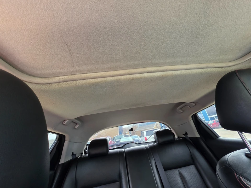 2011 Nissan Juke - Image 18 of 30
