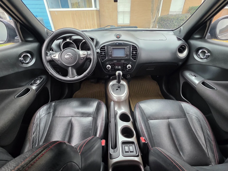 2011 Nissan Juke - Image 9 of 30