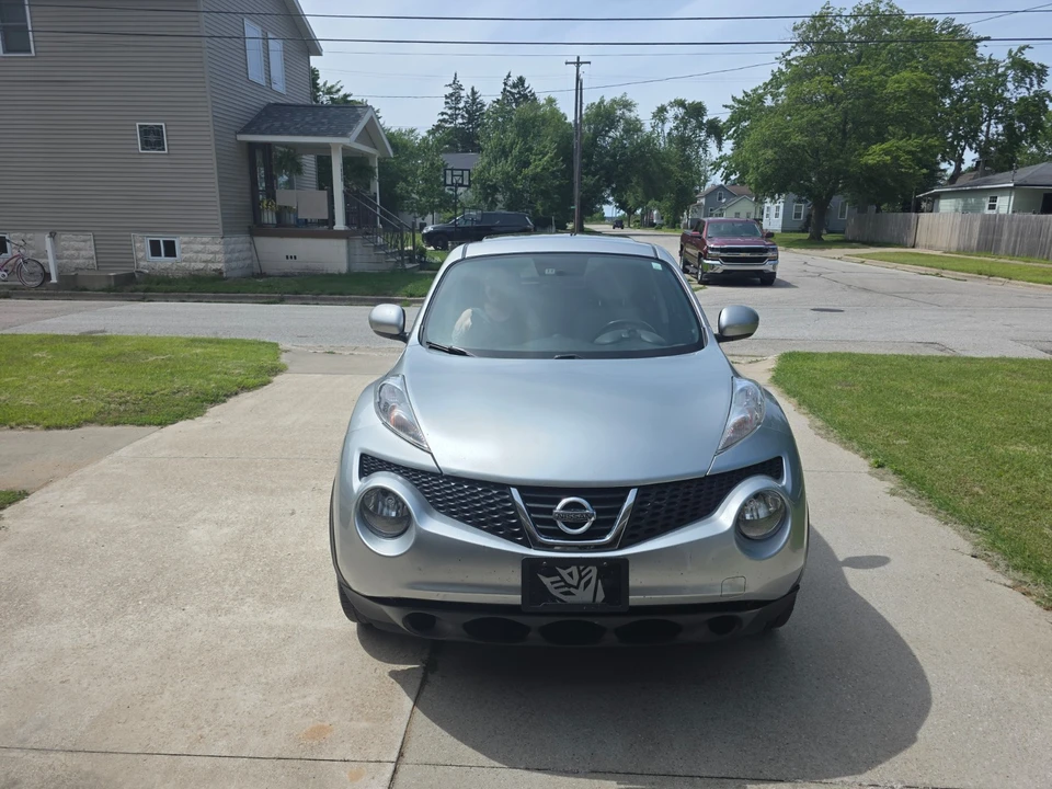 2011 Nissan Juke - Image 2 of 5