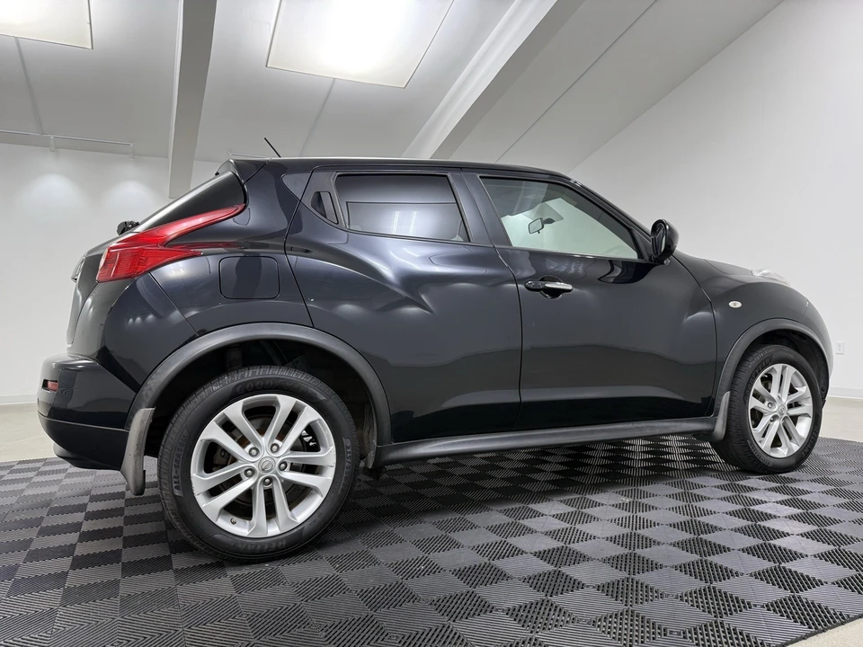 2011 Nissan Juke - Image 6 of 12