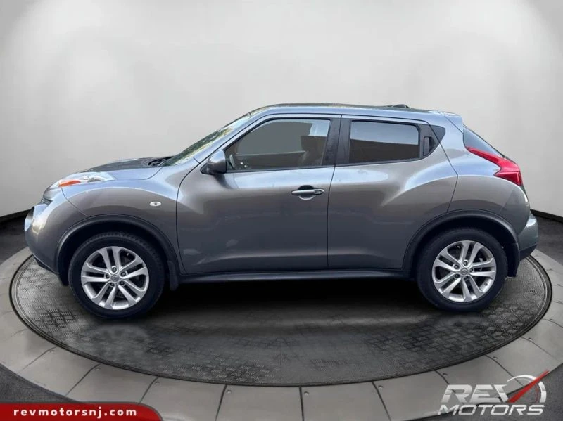 2011 Nissan Juke - Image 2 of 12