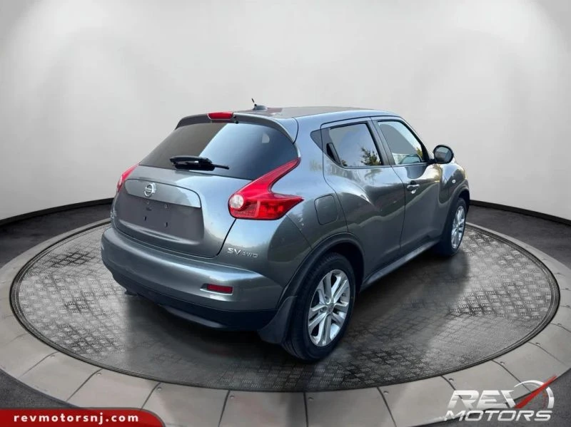 2011 Nissan Juke - Image 5 of 12