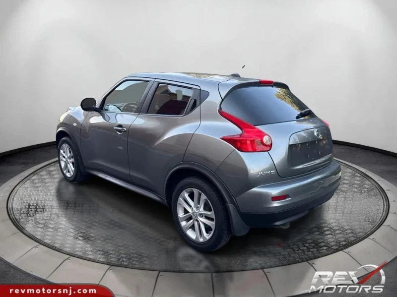2011 Nissan Juke - Image 3 of 12