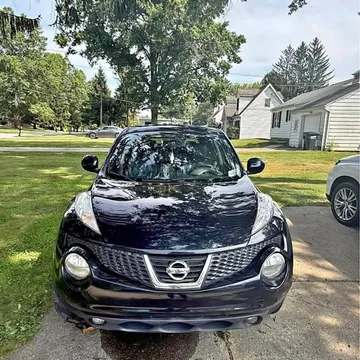 2011 Nissan Juke · SV Sports Utility 4D