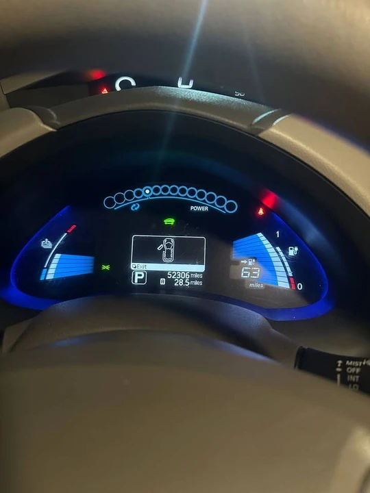 2011 Nissan Leaf - Image 8 of 8