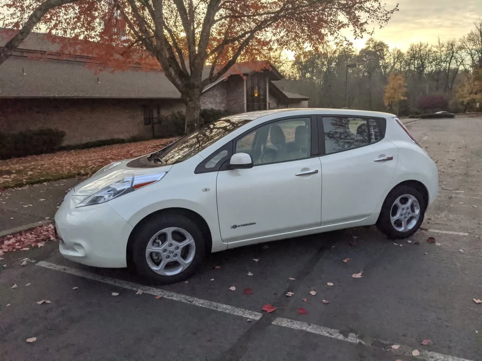 2011 Nissan Leaf - Image 6 of 20