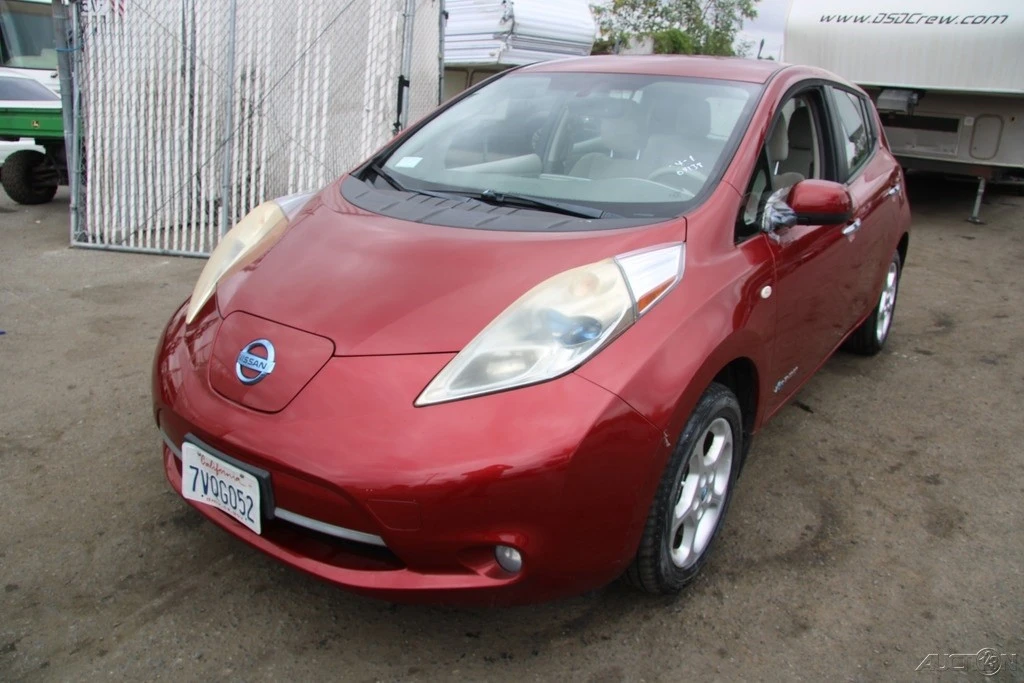 2011 Nissan Leaf - Image 2 of 21