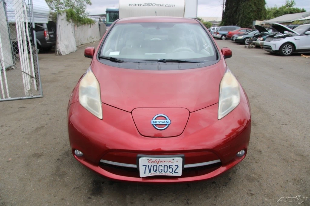 2011 Nissan Leaf - Image 11 of 21