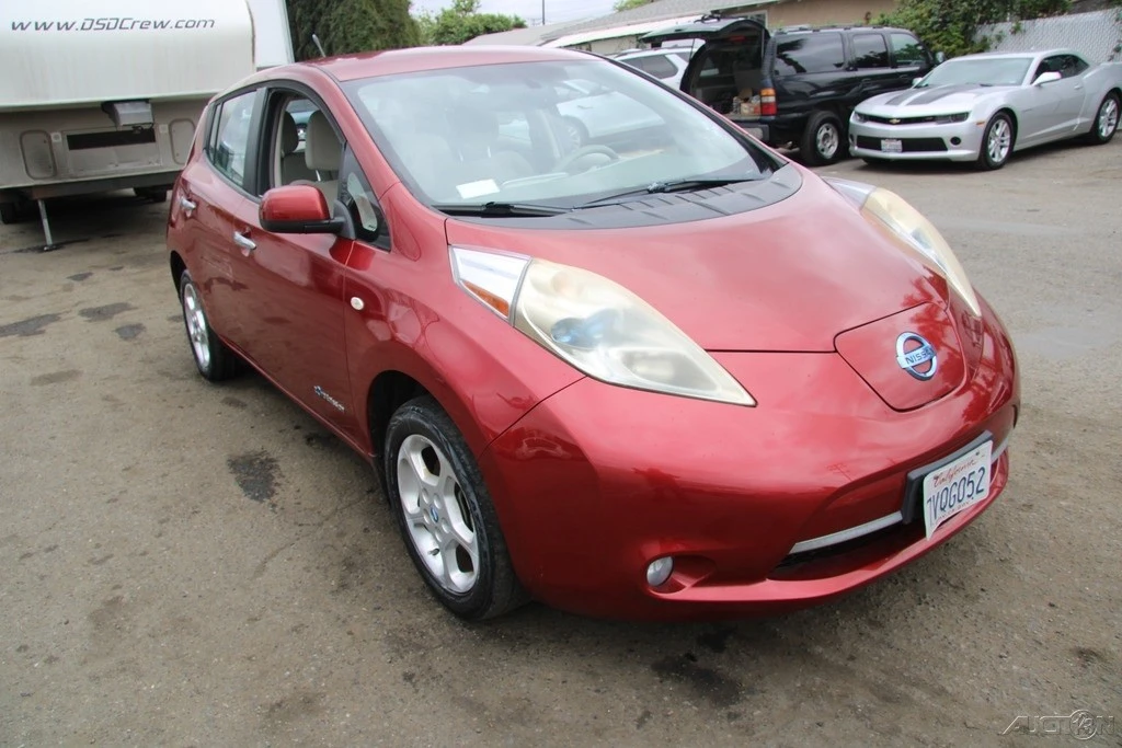 2011 Nissan Leaf - Image 10 of 21