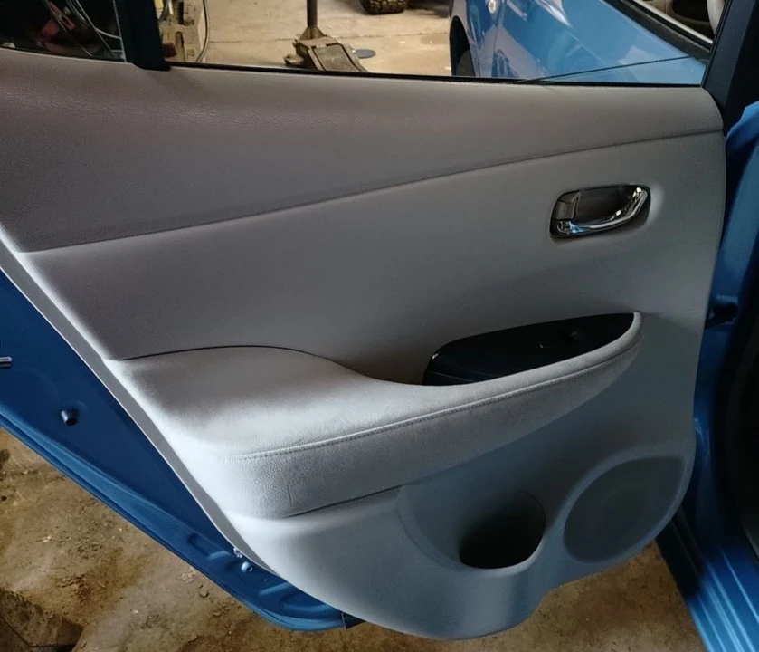 2011 Nissan Leaf - Image 7 of 21