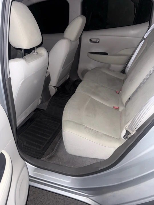 2011 Nissan Leaf - Image 3 of 6